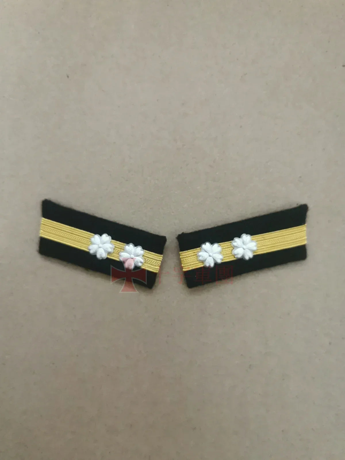 Reproduction WW2- Imperial Japanese Navy Uniform Collar Rank Insignia